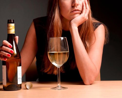 Анонимное лечение женского алкоголизма в Зиме